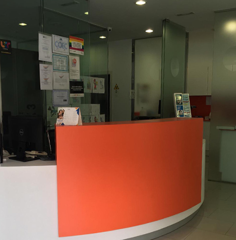 hombre hall valle dental