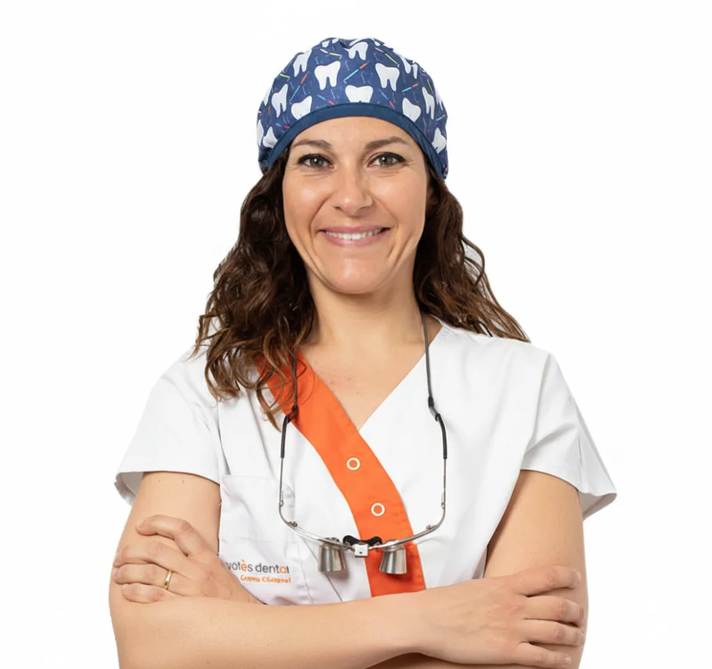 Dra. Cristina Gil-Vernet, directora mèdica de la Clínica Vallès Dental Dra. Cristina Gil-Vernet, directora mèdica de la Clínica Vallès Dental