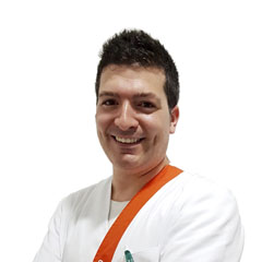 Dr. José Frutos, odontòleg especialista en endodòncia a la clínica Vallès Dental de Ripollet